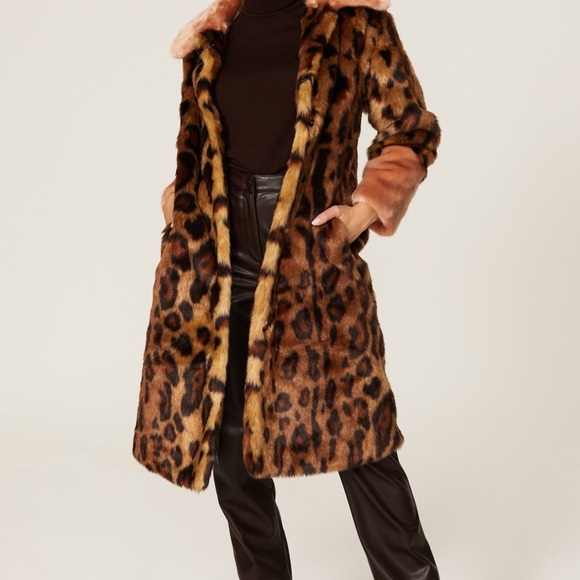Unreal Fur Jackets & Blazers - Unreal Fur Elegant Black and Cream Anima Print Trench -Medium